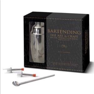 BARTENDING COCKTAIL KIT
